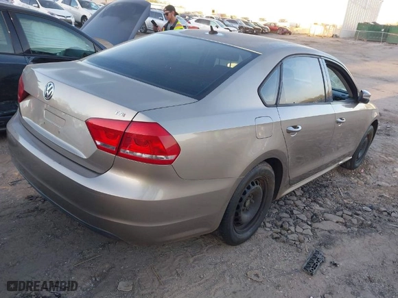 2015 Volkswagen Passat 1.8T S with VIN 1VWAT7A37FC042327, listed as a IAAI auction lot 41839890 with 149,620 mi miles. Bid and sale history available at carsss.com. Image 4.