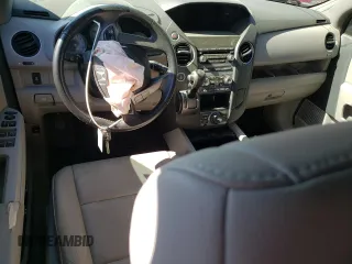 2013 Honda Pilot EX-L z VIN 5FNYF4H78DB033958, wystawiony jako Copart lot #56572484 z przebiegiem 190 797 mil mil oraz Nie do naprawy • Non repairable. Historia ofert i sprzedaży dostępna na DreamBid. Obrazek 8.
