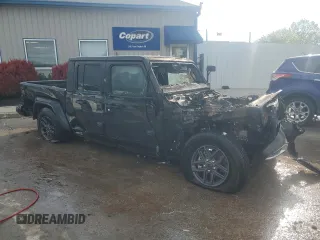 2024 Jeep Gladiator Sport z VIN 1C6HJTAGXRL109663, wystawiony jako Copart lot #54625495 z przebiegiem Nie podano mil oraz Nie do naprawy • Non repairable. Historia ofert i sprzedaży dostępna na DreamBid. Obrazek 4.