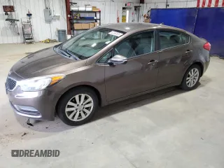 2014 Kia Forte LX with VIN KNAFX4A64E5232642, listed as a Copart auction lot 52260835 with 132,709 mi miles and Clean Title. Bid and sale history available at carsss.com. Image 1.