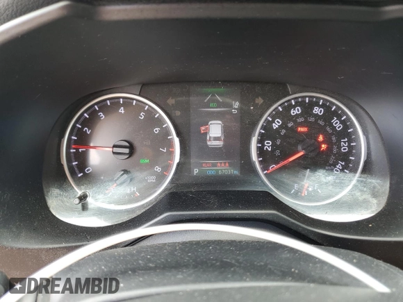 2019 Toyota RAV4 XLE with VIN 2T3W1RFV1KW051326, listed as a Copart auction lot 51323625 with 67,031 mi miles and Salvage Title. Bid and sale history available at DreamBid. Image 9.