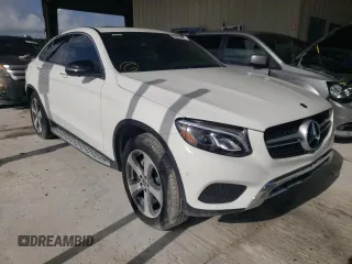 2019 Mercedes-Benz GLC with VIN WDC0J4KB1KF565029, listed as a Copart auction lot 52591042 with 22,588 mi miles. Bid and sale history available at carsss.com. Image 1.