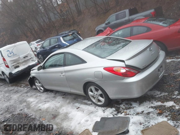 2005 Toyota Solara SE z VIN 4T1CA30P55U044550, wystawiony jako IAAI lot #41449372 z przebiegiem 127 501 mil mil oraz . Historia ofert i sprzedaży dostępna na DreamBid. Obrazek 14.