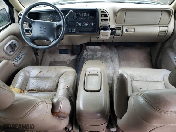 1997 Chevrolet Tahoe with VIN 1GNEK13R0VJ388887, listed as a Copart auction lot 64299984 with 179,683 mi miles and Clean Title. Bid and sale history available at carsss.com. Image 8.