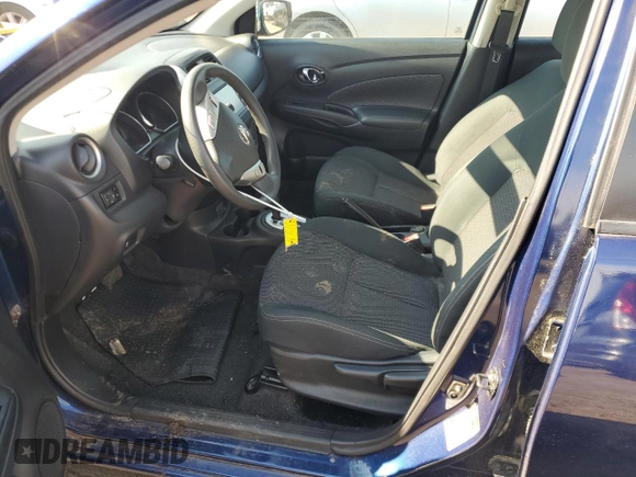 2019 Nissan Versa SV z VIN 3N1CN7AP8KL851765, wystawiony jako Copart lot #55996475 z przebiegiem 98 334 mil mil oraz Szkoda całkowita • Salvage title. Historia ofert i sprzedaży dostępna na DreamBid. Obrazek 7.
