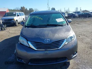 2014 Toyota Sienna Ltd with VIN 5TDDK3DC4ES083230, listed as a IAAI auction lot 41751843 with 184,501 mi miles. Bid and sale history available at carsss.com. Image 13.