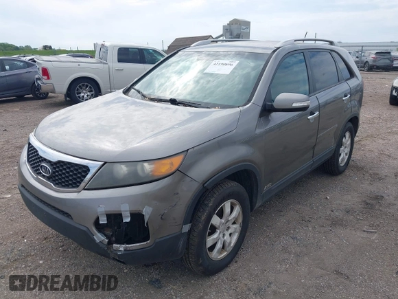 2011 Kia Sorento LX with VIN 5XYKTDA14BG141553, listed as a IAAI auction lot 42190896 with 212,690 mi miles and . Bid and sale history available at carsss.com. Image 2.