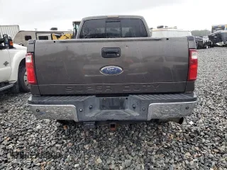 2008 Ford F-350 XL z VIN 1FTWW31R28EA31935, wystawiony jako Copart lot #56000565 z przebiegiem 336 810 mil mil oraz Szkoda całkowita • Salvage title. Historia ofert i sprzedaży dostępna na DreamBid. Obrazek 6.
