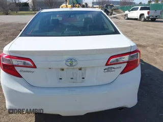 2014 Toyota Camry L with VIN 4T1BF1FK2EU457927, listed as a IAAI auction lot 41896163 with 99,612 mi miles. Bid and sale history available at carsss.com. Image 16.