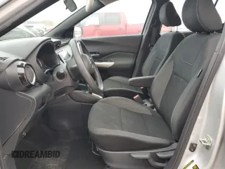 2020 Nissan Kicks SV with VIN 3N1CP5CV5LL484299, listed as a Copart auction lot 79484214 with 77,315 mi miles and Salvage Title. Bid and sale history available at DreamBid. Image 7.