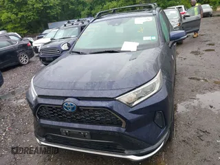 2021 Toyota RAV4 SE with VIN JTMAB3FV9MD051787, listed as a IAAI auction lot 42357030 with 40,793 mi miles and . Bid and sale history available at DreamBid. Image 12.