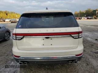 2021 Lincoln Aviator Reserve z VIN 5LM5J7WC1MGL06935, wystawiony jako Copart lot #81483244 z przebiegiem 37 261 mil mil oraz Szkoda całkowita • Salvage title. Historia ofert i sprzedaży dostępna na DreamBid. Obrazek 6.