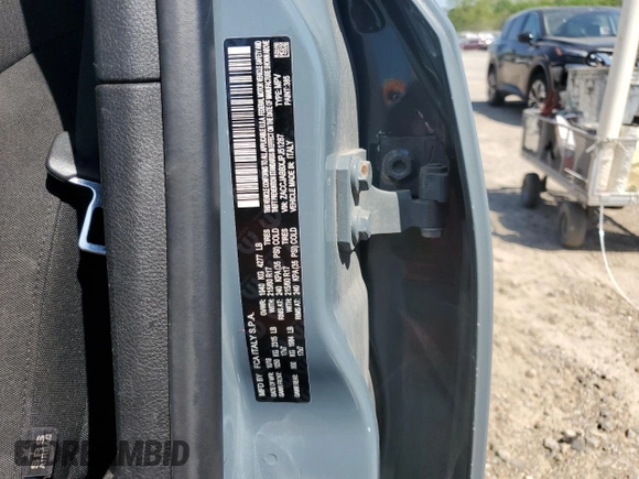 2018 Jeep Renegade Latitude with VIN ZACCJABBXJPJ51287, listed as a Copart auction lot 52385515 with 85,346 mi miles and Salvage Title. Bid and sale history available at DreamBid. Image 14.