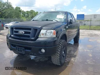 2006 Ford F-150 XLT с VIN 1FTPX14596NA21821, выставлен на аукционе IAAI как лот 42192066 с пробегом Не указан миль и . История ставок и продаж доступна на DreamBid. Изображение 2.