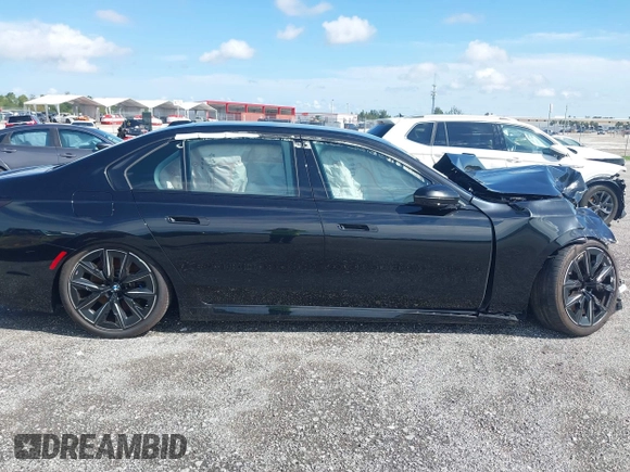 2024 BMW 7 Series 740i with VIN WBA23EH01RCR40270, listed as a IAAI auction lot 41094809 with 8,835 mi miles and . Bid and sale history available at DreamBid. Image 13.