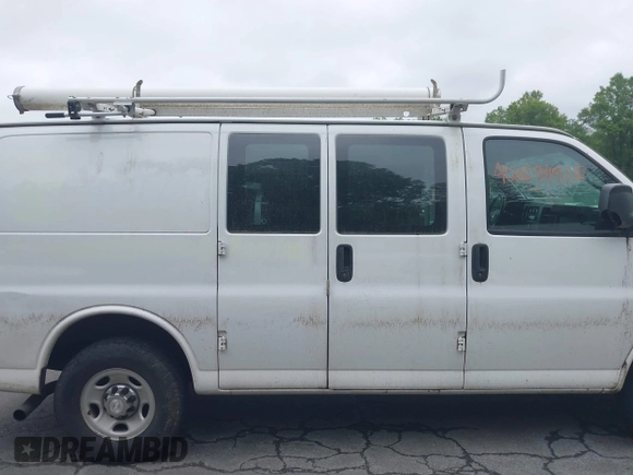 2017 Chevrolet Express Cargo с VIN 1GCWGAFF5H1150196, выставлен на аукционе IAAI как лот 42534915 с пробегом 156 776 миль миль и . История ставок и продаж доступна на DreamBid. Изображение 13.