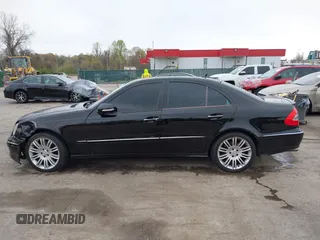 2007 Mercedes-Benz E 350 with VIN WDBUF87X77X215456, listed as a IAAI auction lot 41974055 with 106,164 mi miles and . Bid and sale history available at carsss.com. Image 14.