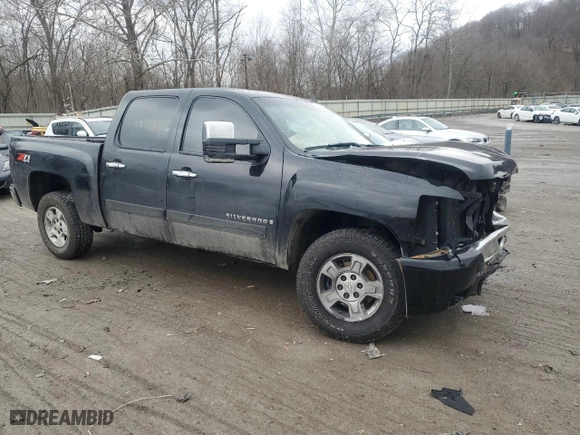 2007 Chevrolet Silverado 1500 LT w/1LT with VIN 3GCEK13M37G502558, listed as a Copart auction lot 45300455 with 407,467 mi miles and Salvage Title. Bid and sale history available at carsss.com. Image 4.