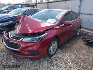 2018 Chevrolet Cruze LT with VIN 1G1BE5SM2J7105986, listed as a IAAI auction lot 41848216 with 189,988 mi miles. Bid and sale history available at carsss.com. Image 2.