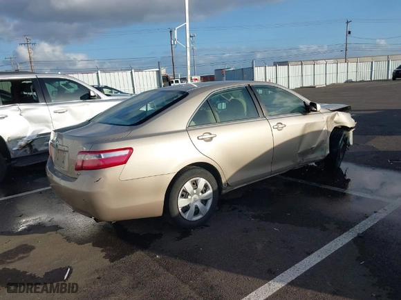 2009 Toyota Camry with VIN 4T1BE46K29U822200, listed as a IAAI auction lot 41663954 with 140,466 mi miles. Bid and sale history available at carsss.com. Image 4.
