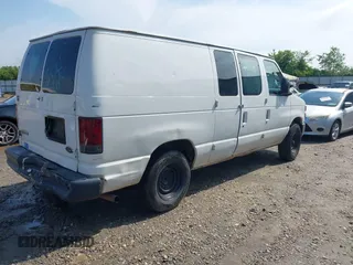 2008 Ford Econoline Cargo Commercial z VIN 1FTNE14W28DB60915, wystawiony jako IAAI lot #42262551 z przebiegiem 411 090 mil mil oraz . Historia ofert i sprzedaży dostępna na DreamBid. Obrazek 4.