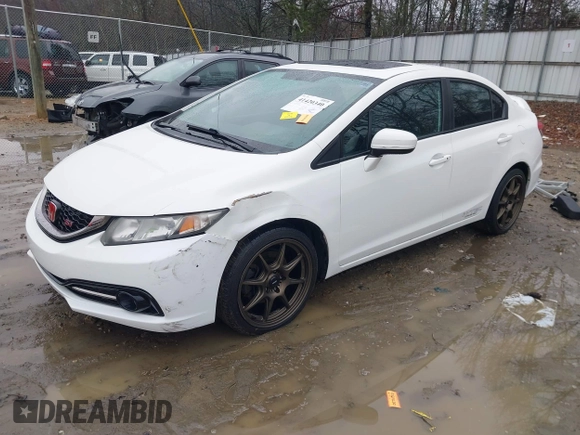 2015 Honda Civic Sedan Si with VIN 2HGFB6E58FH707610, listed as a IAAI auction lot 41420340 with 100,122 mi miles. Bid and sale history available at carsss.com. Image 2.