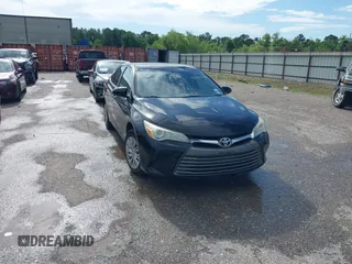 2015 Toyota Camry XLE с VIN 4T4BF1FK6FR515190, выставлен на аукционе IAAI как лот 42340108 с пробегом 186 949 миль миль и . История ставок и продаж доступна на DreamBid. Изображение 1.