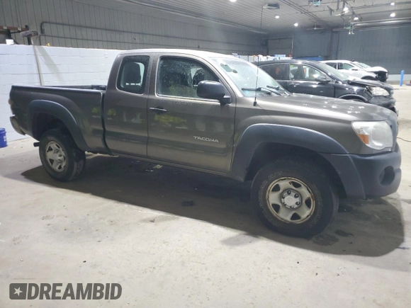 2010 Toyota Tacoma with VIN 5TEUX4EN2AZ700788, listed as a Copart auction lot 85954404 with 116,012 mi miles and Salvage Title. Bid and sale history available at carsss.com. Image 4.