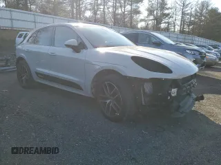 2022 Porsche Macan S с VIN WP1AG2A58NLB23524, выставлен на аукционе Copart как лот 83518084 с пробегом 16 512 миль миль и Списание • Salvage title. История ставок и продаж доступна на DreamBid. Изображение 4.