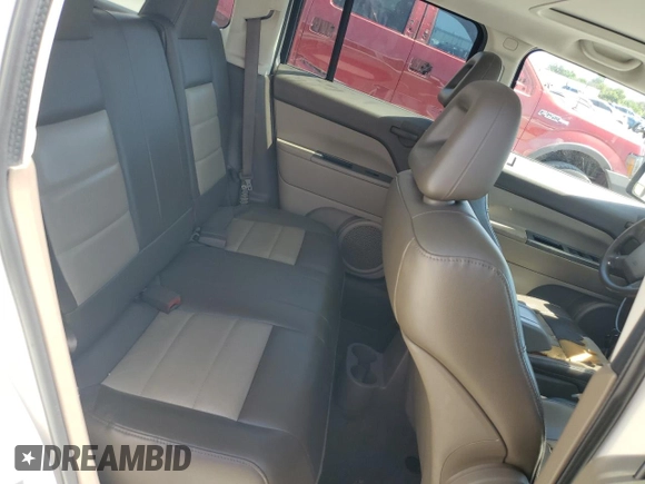 2007 Jeep Patriot Limited with VIN 1J8FT48W67D368700, listed as a Copart auction lot 49451105 with 177,783 mi miles and Salvage title. Bid and sale history available at DreamBid. Image 11.