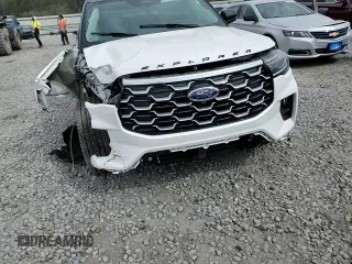 2025 Ford Explorer Platinum with VIN 1FMWK8HC5SGA65983, listed as a Copart auction lot 49856645 with 3,870 mi miles and Salvage title. Bid and sale history available at DreamBid. Image 12.