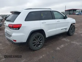 2016 Jeep Grand Cherokee Limited 75th Anniversary with VIN 1C4RJFBGXGC337785, listed as a IAAI auction lot 40782688 with 174,909 mi miles and . Bid and sale history available at DreamBid. Image 4.