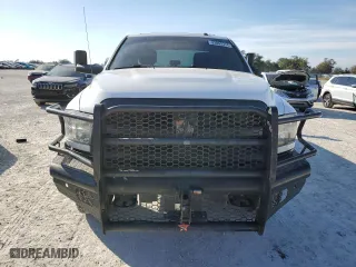 2018 Ram 2500 Tradesman with VIN 3C6UR5HJ8JG240077, listed as a Copart auction lot 83892374 with 75,861 mi miles and Non Repairable. Bid and sale history available at carsss.com. Image 5.
