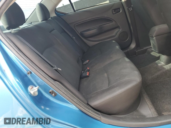 2019 Mitsubishi Mirage ES z VIN ML32F3FJ8KHF16562, wystawiony jako Copart lot #55460175 z przebiegiem 142 557 mil mil oraz Szkoda całkowita • Salvage title. Historia ofert i sprzedaży dostępna na DreamBid. Obrazek 10.