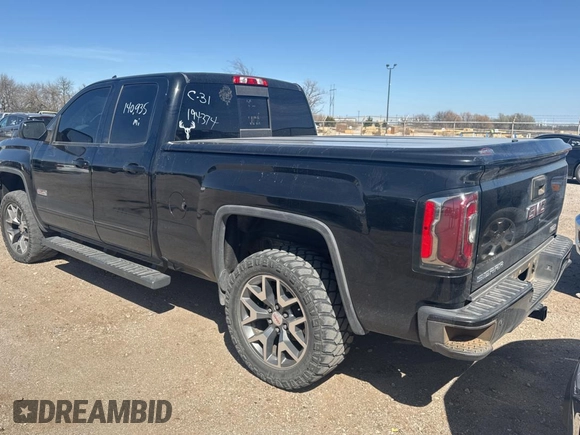 2017 GMC Sierra 1500 SLT z VIN 1GTV2NEC3HZ246368, wystawiony jako Copart lot #50406265 z przebiegiem 140 936 mil mil oraz Czysty tytuł • Clean title. Historia ofert i sprzedaży dostępna na DreamBid. Obrazek 3.