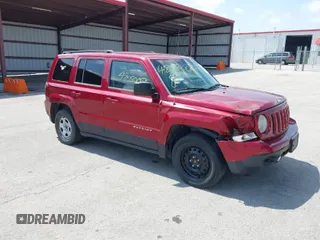 2014 Jeep Patriot Sport with VIN 1C4NJPBBXED843374, listed as a IAAI auction lot 42050067 with 155,685 mi miles. Bid and sale history available at carsss.com. Image 1.
