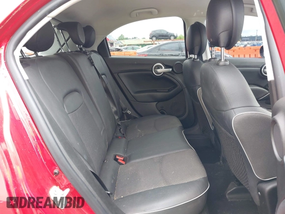 2016 FIAT 500X Trekking z VIN ZFBCFYCT3GP344636, wystawiony jako IAAI lot #41991849 z przebiegiem 54 270 mil mil oraz . Historia ofert i sprzedaży dostępna na DreamBid. Obrazek 8.