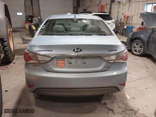 2013 Hyundai Sonata Hybrid Limited with VIN KMHEC4A44DA072580, listed as a IAAI auction lot 41489951 with 166,483 mi miles. Bid and sale history available at carsss.com. Image 17.