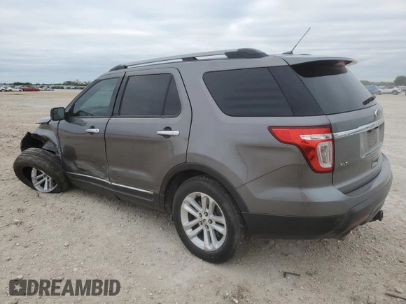 2014 Ford Explorer XLT z VIN 1FM5K7D8XEGB73043, wystawiony jako Copart lot #52146485 z przebiegiem 177 394 mil mil oraz Szkoda całkowita • Salvage title. Historia ofert i sprzedaży dostępna na DreamBid. Obrazek 2.