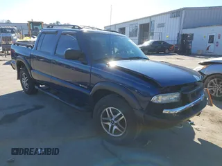 2004 Chevrolet S-10 LS with VIN 1GCDT13X34K137189, listed as a IAAI auction lot 41276103 with 196,184 mi miles and . Bid and sale history available at DreamBid. Image 1.
