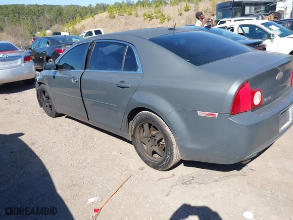 2009 Chevrolet Malibu LS w/1FL with VIN 1G1ZG57B49F153703, listed as a IAAI auction lot 41769232 with 195,370 mi miles. Bid and sale history available at carsss.com. Image 3.