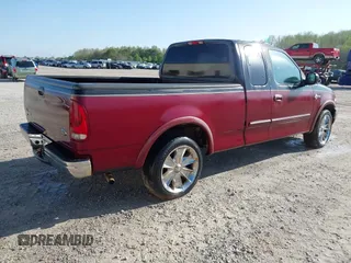 2003 Ford F-150 XL with VIN 1FTRX17W93NA39048, listed as a IAAI auction lot 41918798 with 237,303 mi miles. Bid and sale history available at carsss.com. Image 4.