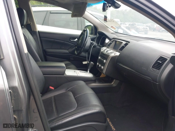 2014 Nissan Murano SL with VIN JN8AZ1MU7EW420084, listed as a IAAI auction lot 42101828 with 124,699 mi miles. Bid and sale history available at carsss.com. Image 5.