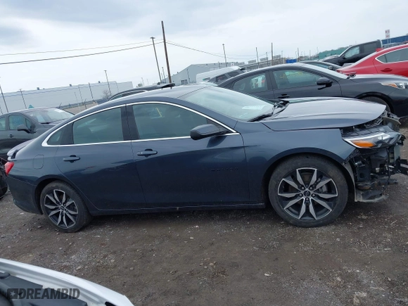 2020 Chevrolet Malibu RS with VIN 1G1ZG5ST6LF139230, listed as a IAAI auction lot 42037977 with 21,533 mi miles. Bid and sale history available at carsss.com. Image 11.