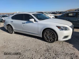 2014 Lexus LS 460 L with VIN JTHGL5EF0E5051491, listed as a Copart auction lot 52996835 with 114,834 mi miles and Clean title. Bid and sale history available at DreamBid. Image 4.