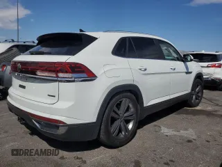 2024 Volkswagen Atlas SE with VIN 1V2HE2CA9RC209090, listed as a Copart auction lot 53399215 with 24,270 mi miles and Salvage title. Bid and sale history available at DreamBid. Image 3.