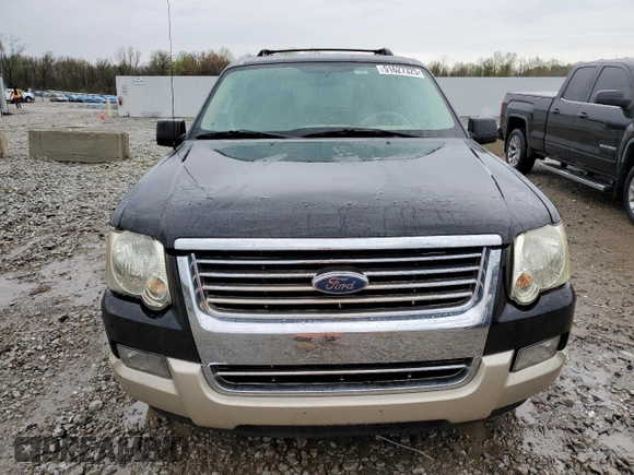 2006 Ford Explorer Eddie Bauer with VIN 1FMEU74886UA82608, listed as a Copart auction lot 51627325 with 267,882 mi miles and Salvage title. Bid and sale history available at DreamBid. Image 5.