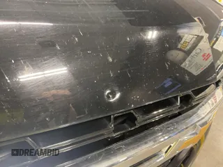 2022 Chevrolet Tahoe LS z VIN 1GNSKMKD7NR129745, wystawiony jako IAAI lot #42566236 z przebiegiem 95 126 mil mil oraz . Historia ofert i sprzedaży dostępna na DreamBid. Obrazek 23.