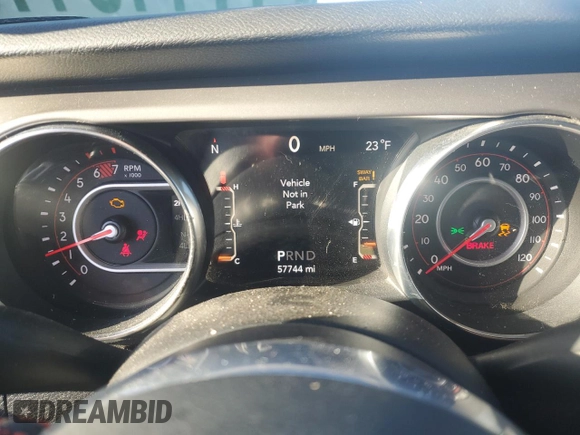 2019 Jeep Wrangler Unlimited Rubicon with VIN 1C4HJXFN8KW545049, listed as a Copart auction lot 41445415 with 57,744 mi miles and Salvage title. Bid and sale history available at DreamBid. Image 9.