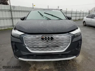 2022 Audi Q4 e-tron Premium Plus with VIN WA1H2BFZ0NP014682, listed as a Copart auction lot 85695774 with 0 mi miles and Salvage Title. Bid and sale history available at carsss.com. Image 5.